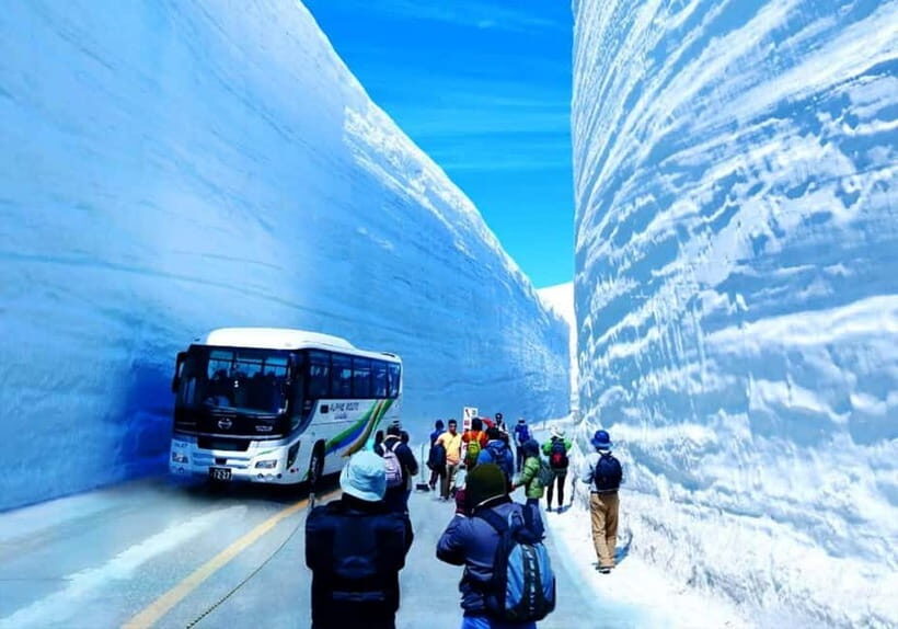 Private Nagoya & Shirakawa-go w/ English Driver - Takayama Break: Where the Day Starts to Feel Like Travel