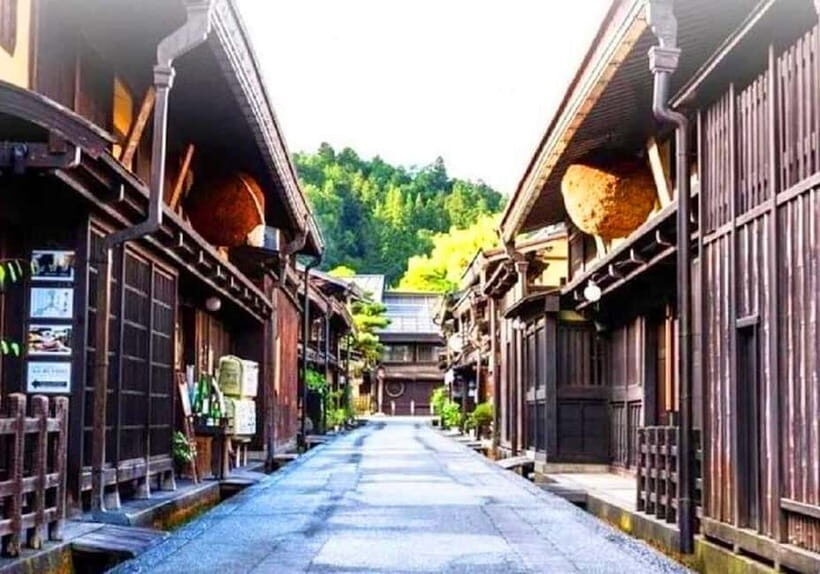 Private Nagoya & Shirakawa-go w/ English Driver - Miyagawa Morning Market: A Taste-First Stop