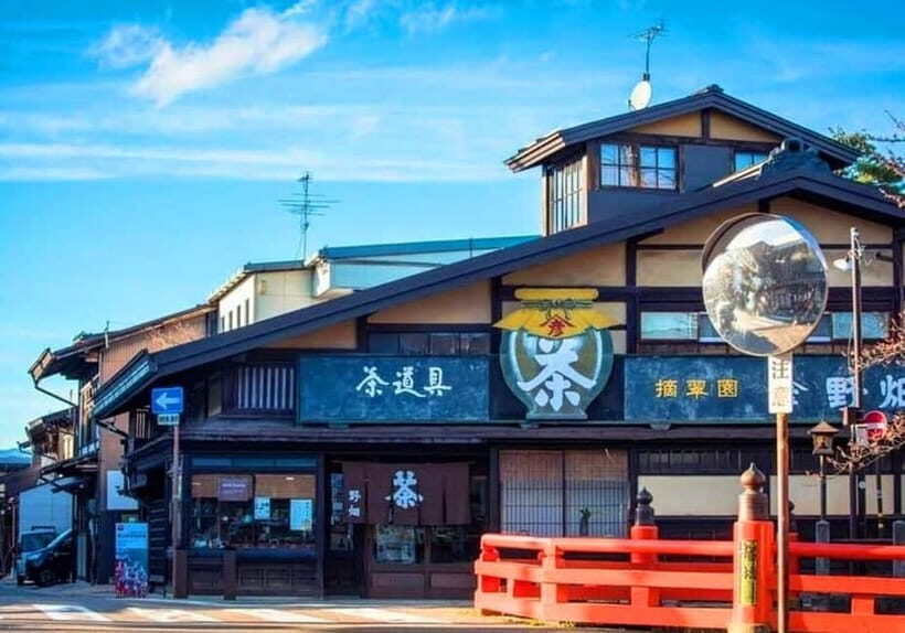 Private Nagoya & Shirakawa-go w/ English Driver - Ochuudo: A Short Food Finish Before Shirakawa-go