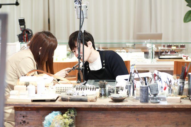 Ring making experience Completed in about 1 hour! - What the Shop Experience Feels Like: Friendly Staff and Photo Help