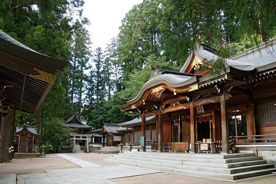 Sakurayama Hachimangu Shrine in Takayama