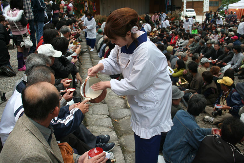 Doburoku Festival procession in Shirakawa-go