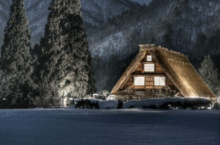 Shirakawa-go, Gokayama & Takayama Private Tour From Kanazawa - Food, weather, and the one-day reality between three stops