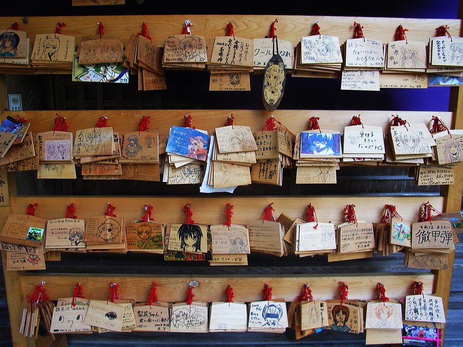 Higurashi ema at Shirakawa Hachiman Shrine