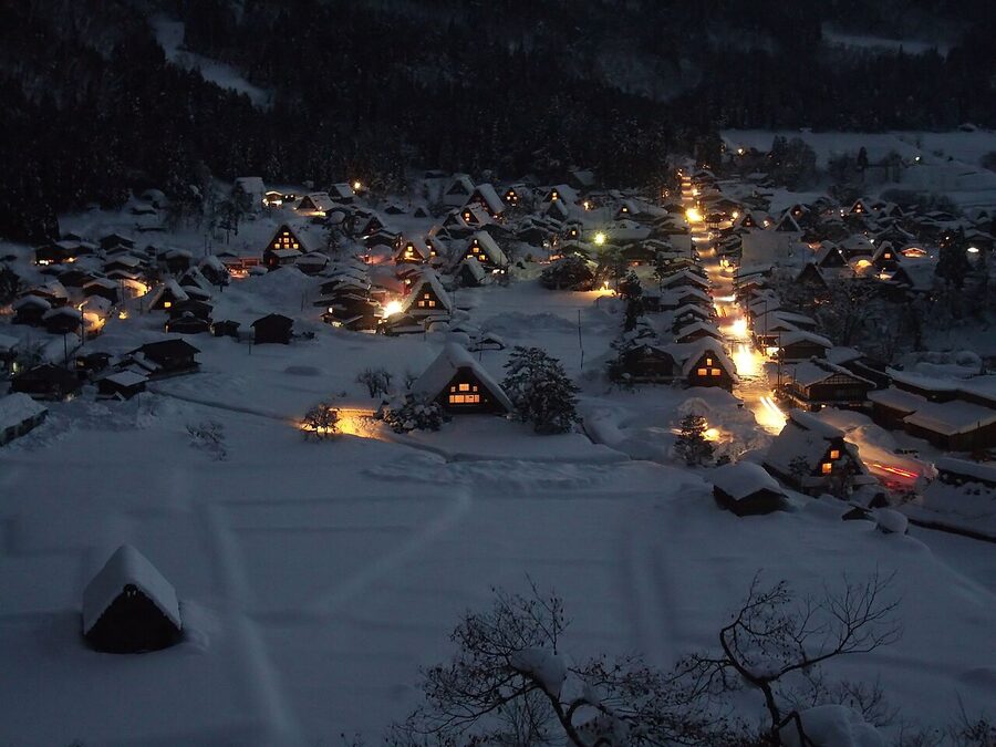 Shirakawa-go gassho-zukuri houses lit up at night in winter