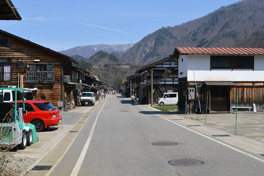 Looking down the main street of Ogimachi, Shirakawa-go