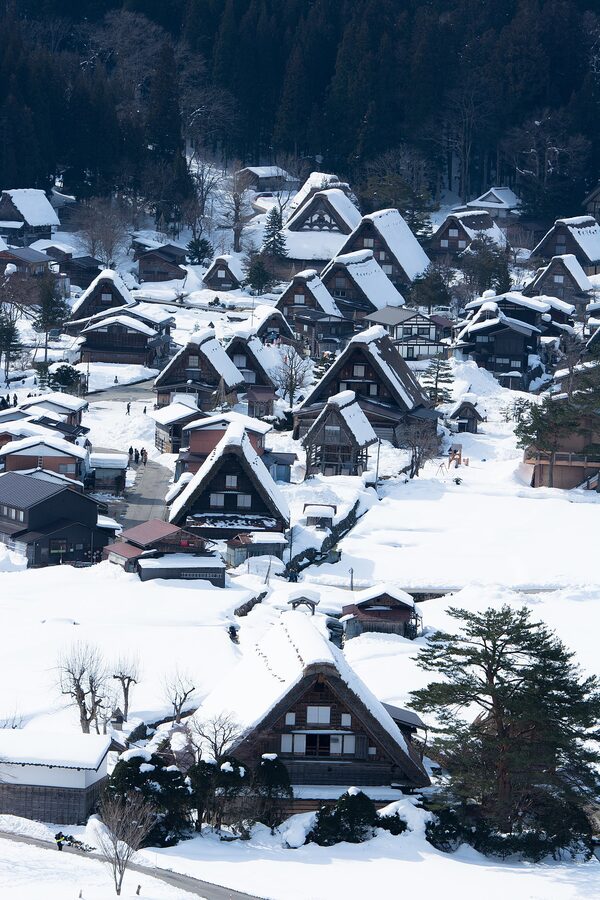 Shirakawa-go village from Shiroyama viewpoint