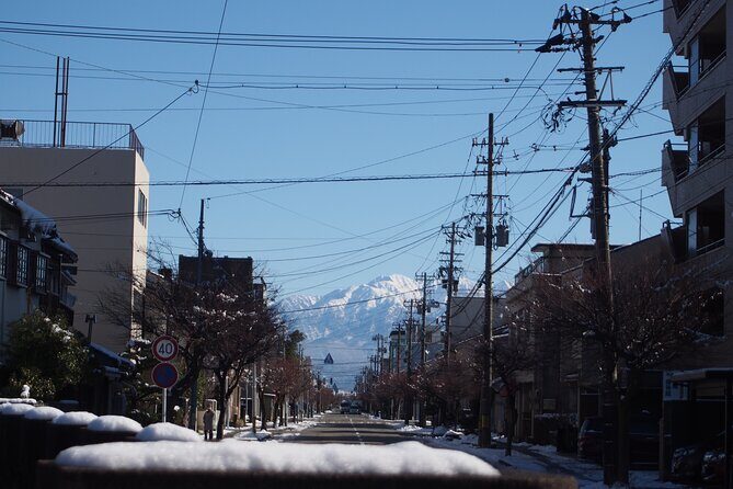 Small Group Sightseeing Tour Visit to Toyama with Lunch Included - Key highlights to look forward to