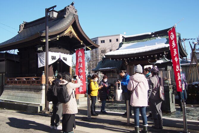 Small Group Sightseeing Tour Visit to Toyama with Lunch Included - Getting to the river and back with Toyama’s bus and tram