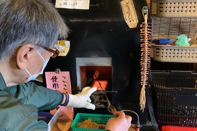 Special Food and Sake Factory Tour in Takayama - Meet in Kamininomachi, end at Hirase: the route logic