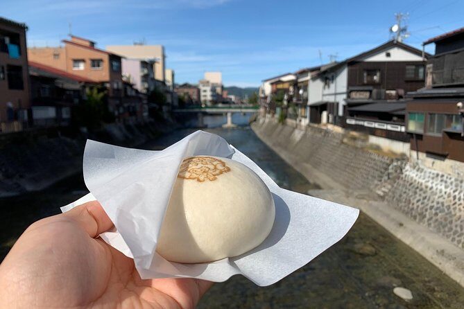 Special Food tour in Takayama - Why this Takayama food walk beats the usual checklist tour