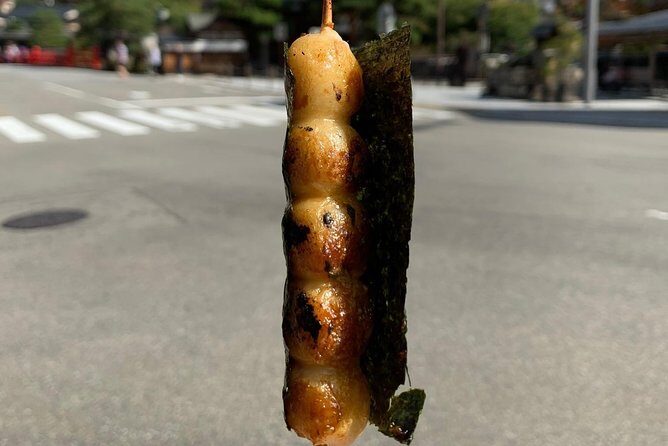 Special Food tour in Takayama - Morning markets: Miyagawa and Jinya-Mae for real snack shopping
