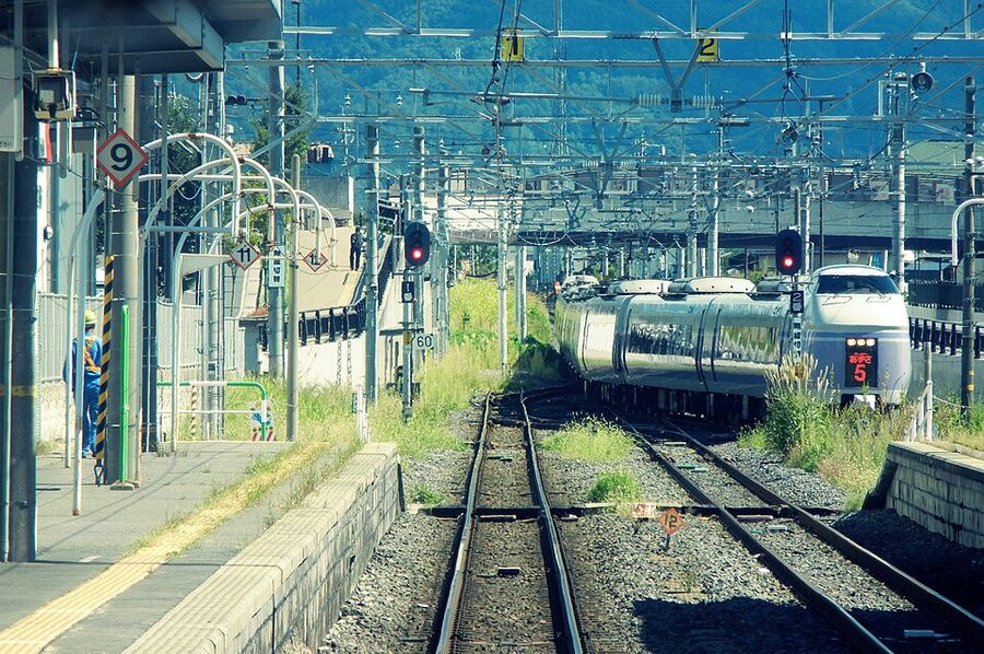 JR East Azusa limited express