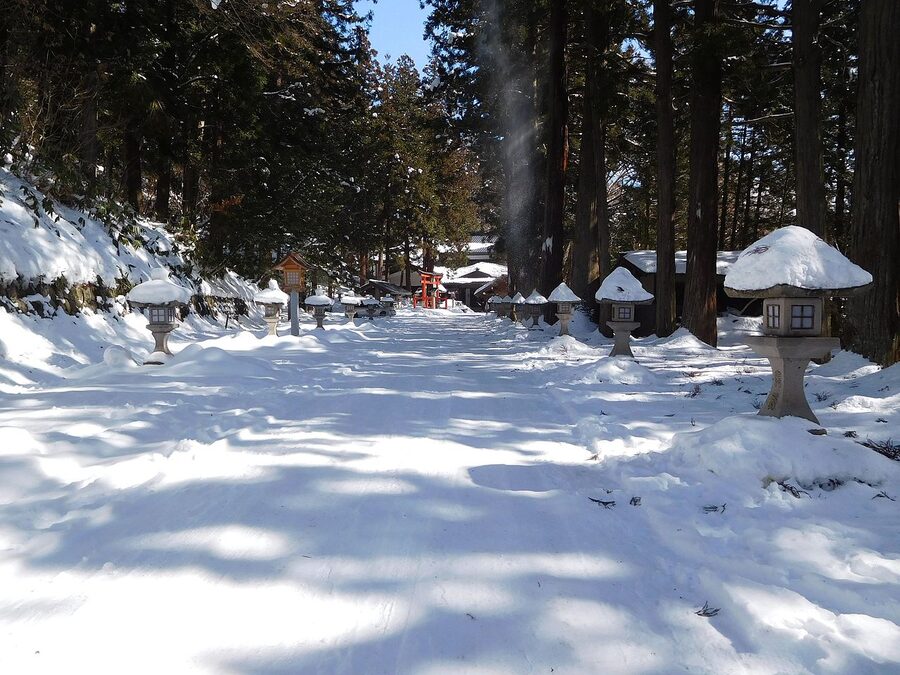 Sando approach to Hie Shrine, Takayama