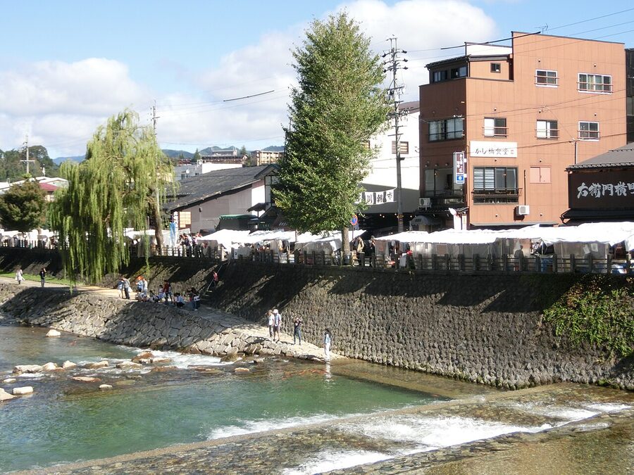 Miyagawa Asaichi morning market scene from above