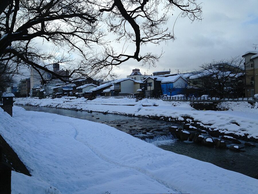 Miyagawa river running past the morning market stalls in Takayama