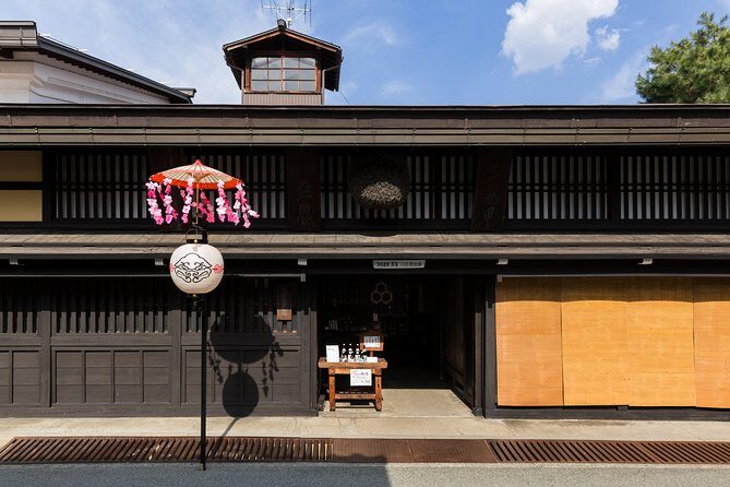 Takayama Old Town Walking Tour with Local Guide - Takayama Jinya: the old government office stop you’ll remember