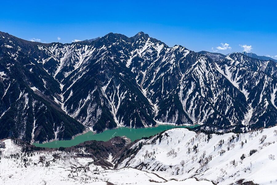 Tateyama Ropeway cabin entering Daikanbo Station