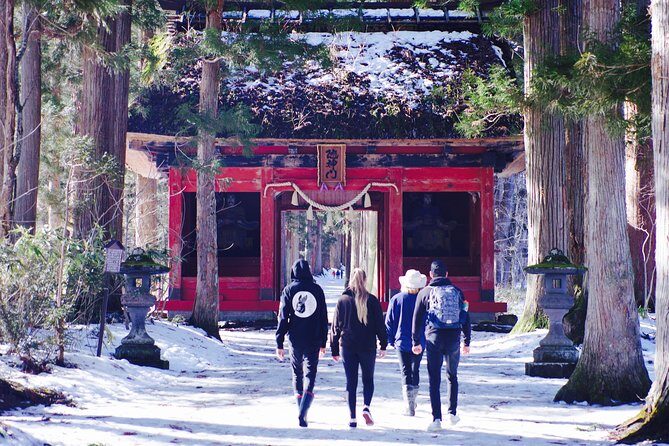 Togakushi: A Serene Walk Through Sacred Forests & Soba Traditions - Kuzuryusha Shrine: nine-headed dragon, rain prayers, and matchmaking