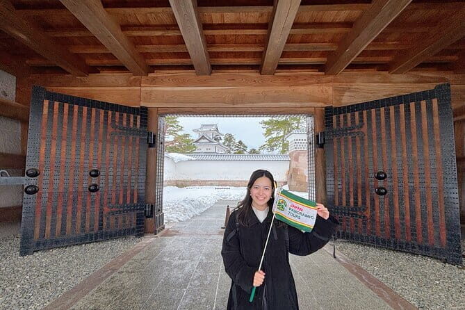 True Kanazawa: Private Walking tour with a Local guide - How hotel pickup and a 9:00 start actually play out