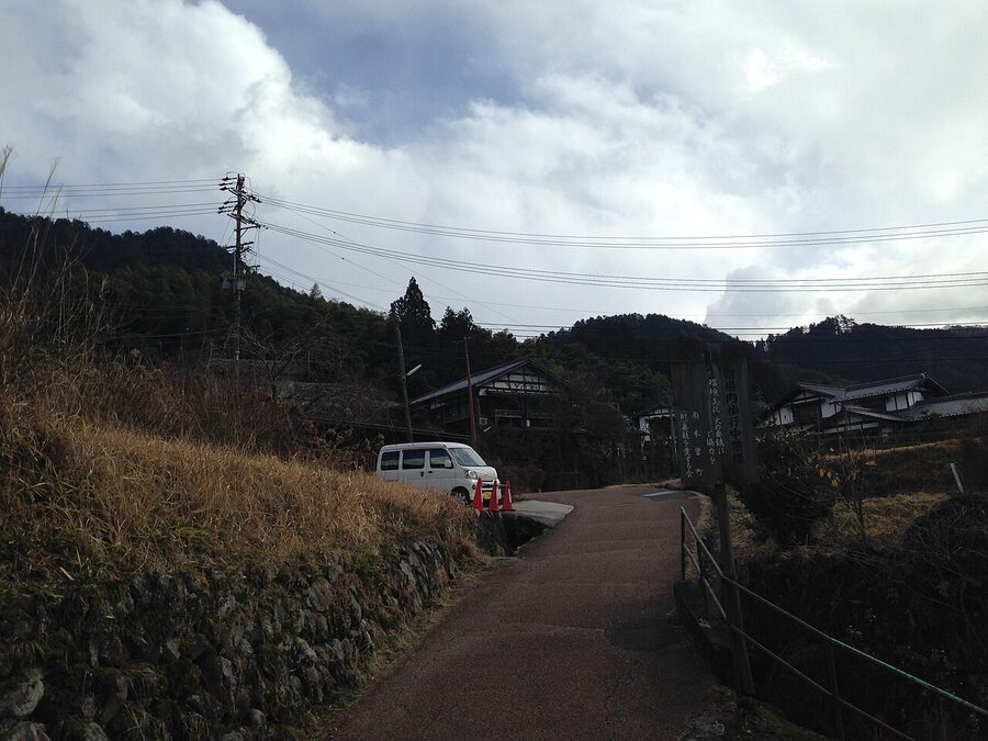 Tsumago-juku main street with Edo-period buildings