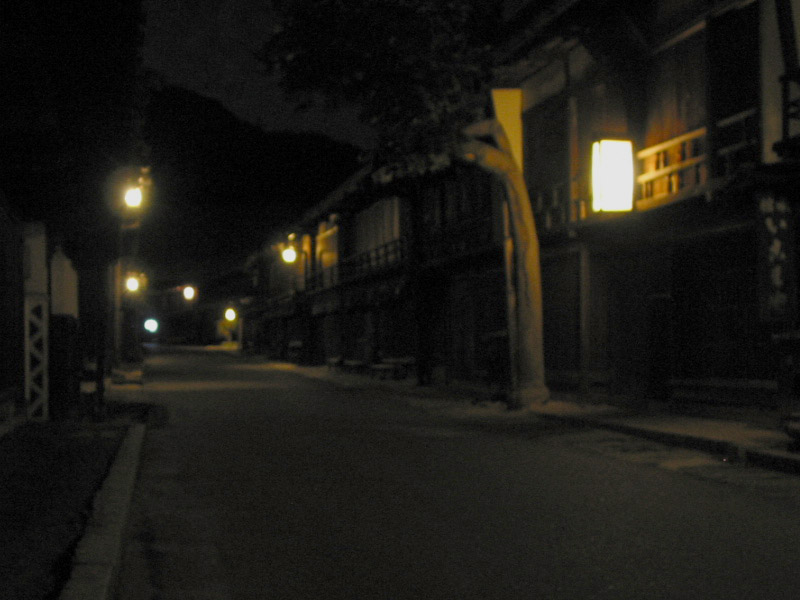 Night view of the Tera-shita street in Tsumago-juku, lit by lanterns