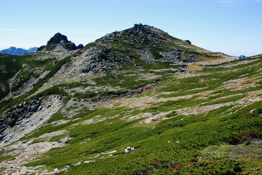 Mt Naka and Mt Hoken from the ridge above Senjojiki