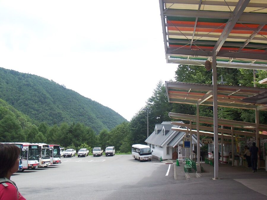 Komagatake Ropeway Shirabidaira Station, lower terminus